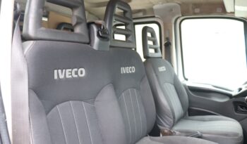 IVECO DAILY 35S14 BAÚ COM PLATAFORMA completo